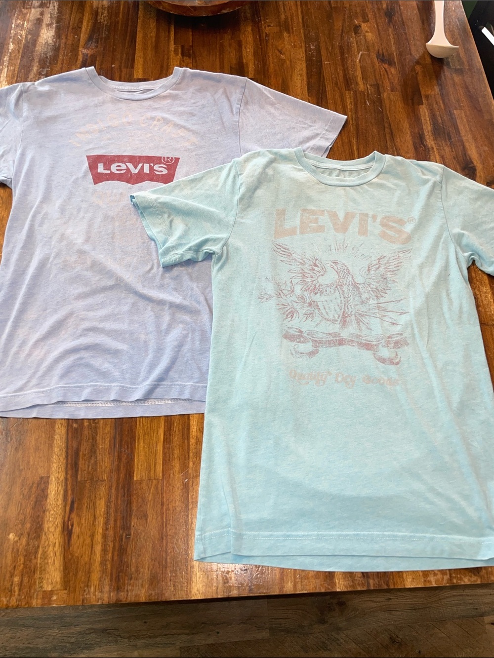 Levi’s Shirts